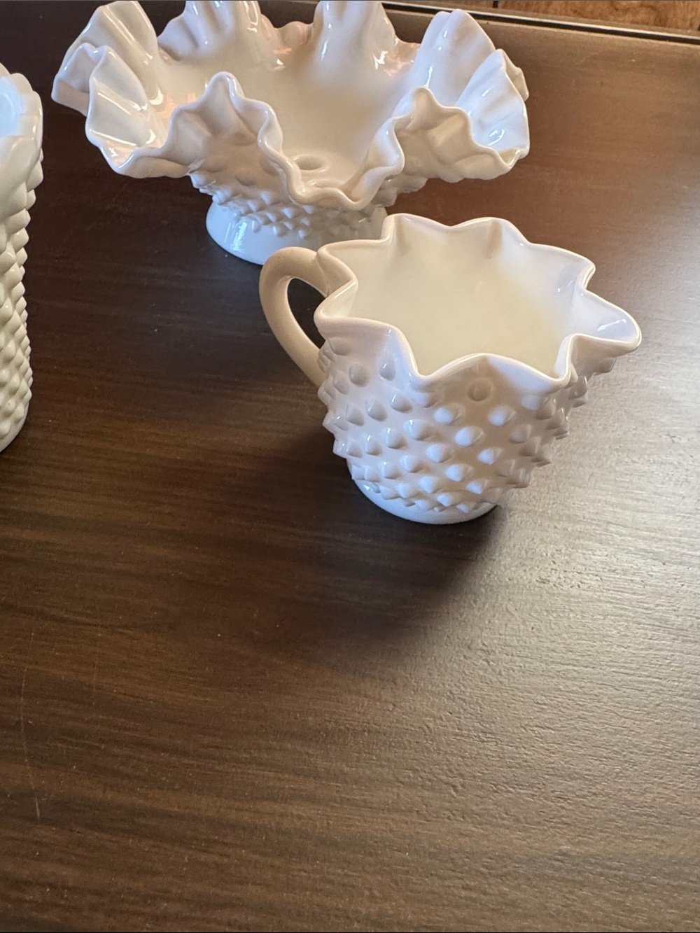 Vintage White Hobnail Milk Glass Vase and Mugs Set - Elegant Home Accents - Picture 5 of 14